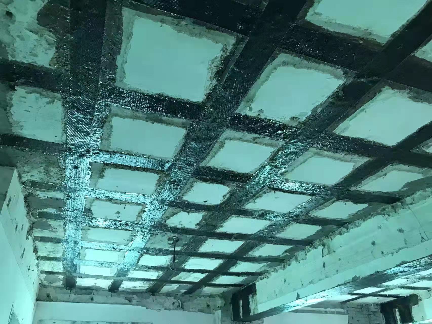 顺义粘碳纤维布施工工艺